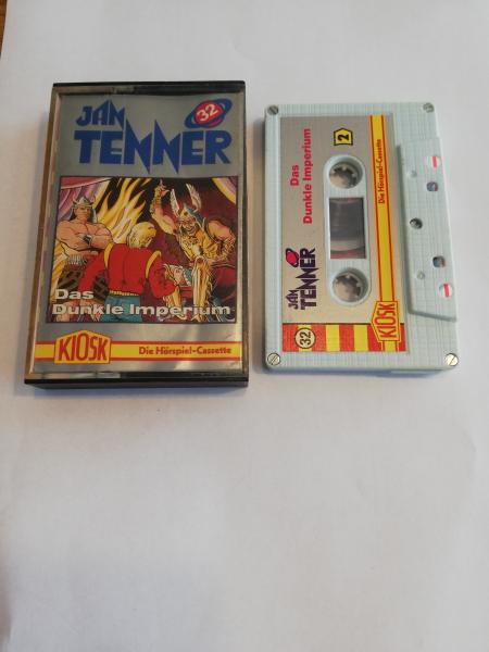 Jan Tenner Folge 32 Das Dunkle Imperium 5-fach Silber geschraubt Weiß mit Silbernen Aufkleber 4.27732 CD Kiosk (Cover von innen beschrieben)                                eben